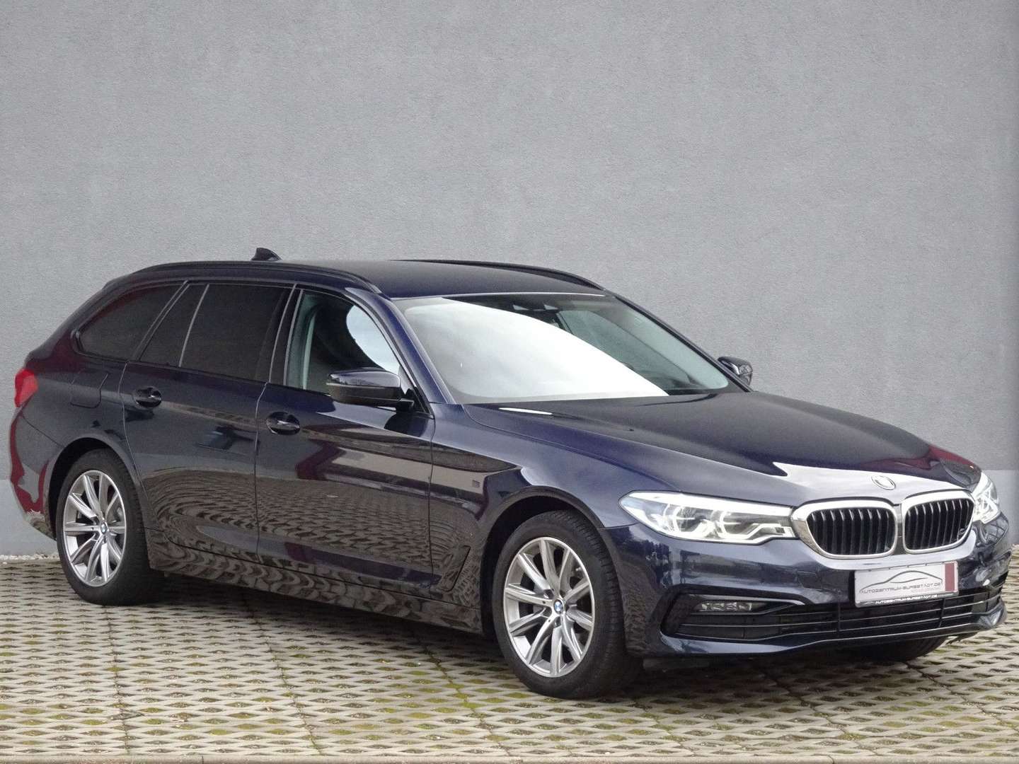 BMW Série 5 Touring Sport-Line 520d XDrive - 2018 - Joinsteer - #2