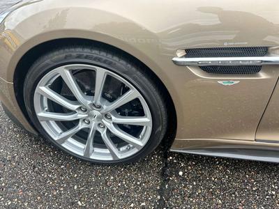 Aston Martin Vanquish Coupé
