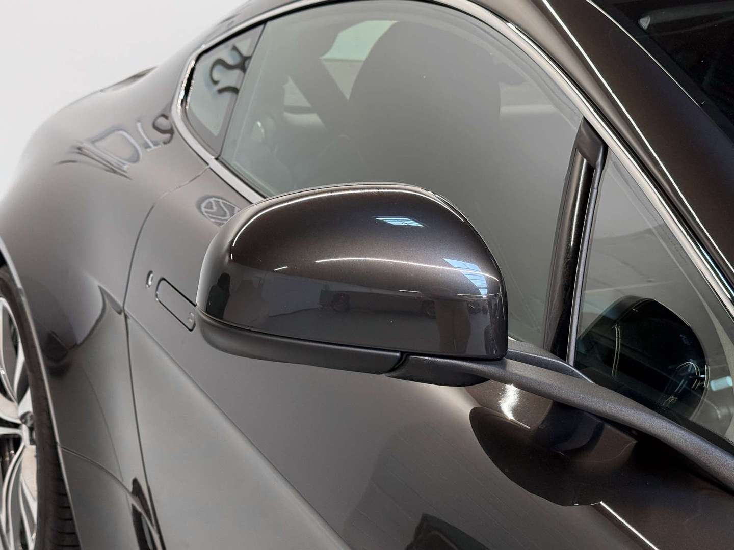 Aston Martin Vantage 5.9i V12 - 2013 - Joinsteer - #12