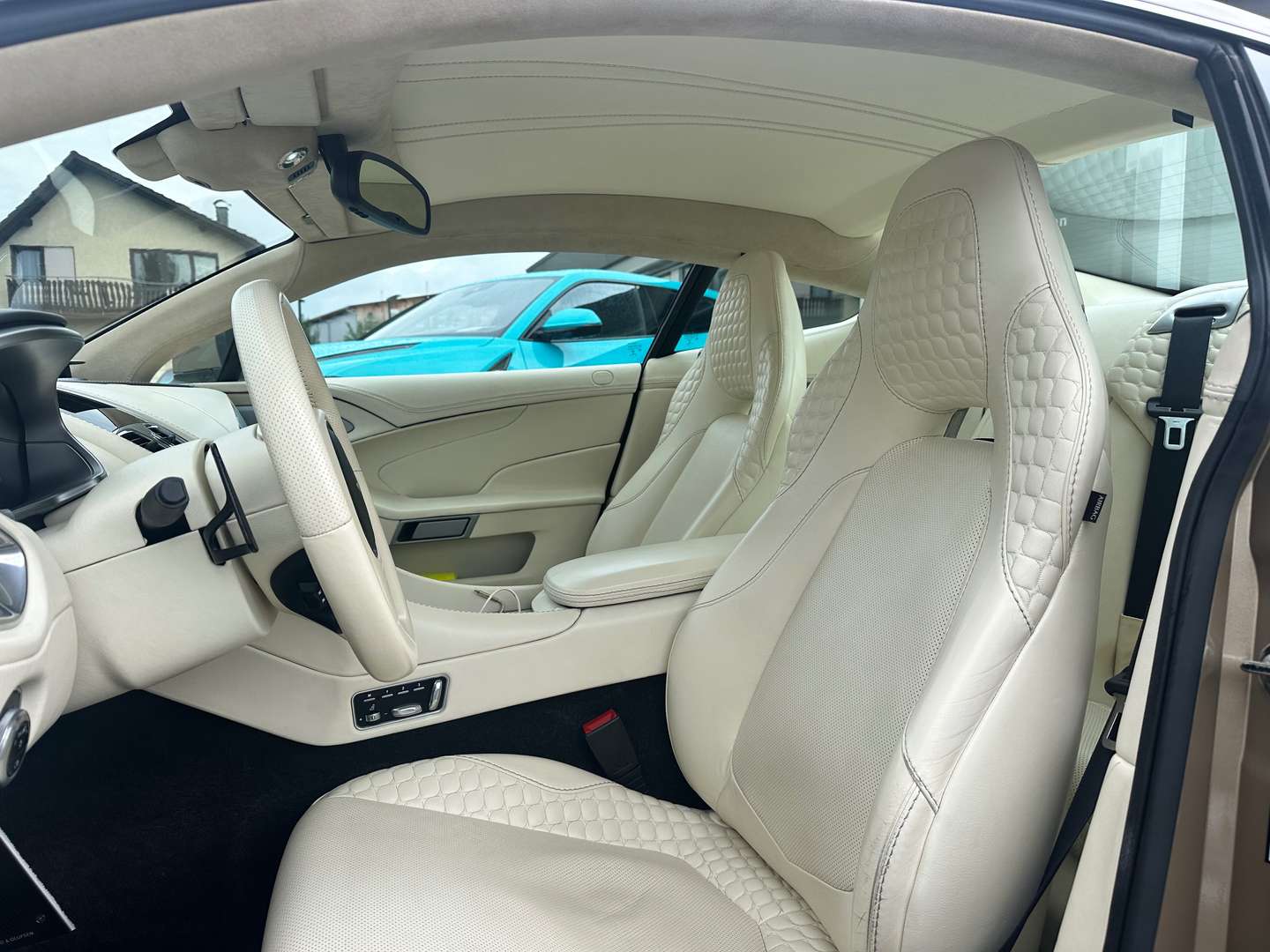 Aston Martin Vanquish Coupé - 2012 - Joinsteer - #18