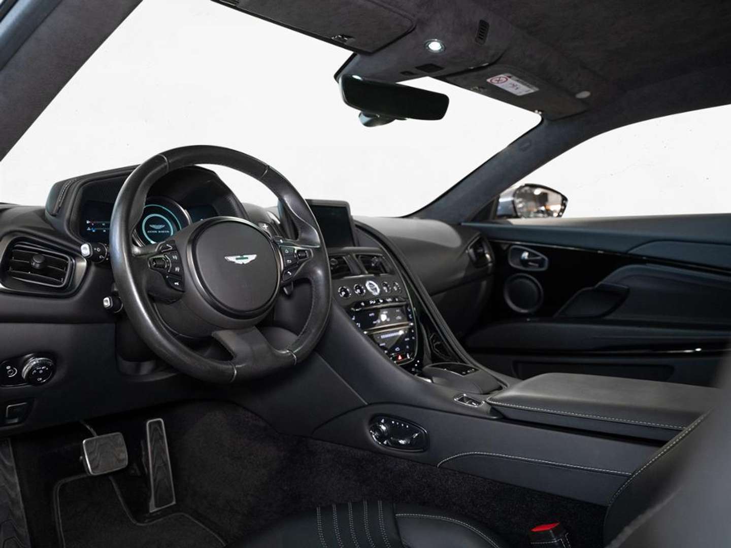 Aston Martin DB11 Coupé V12 - 2019 - Joinsteer - #2