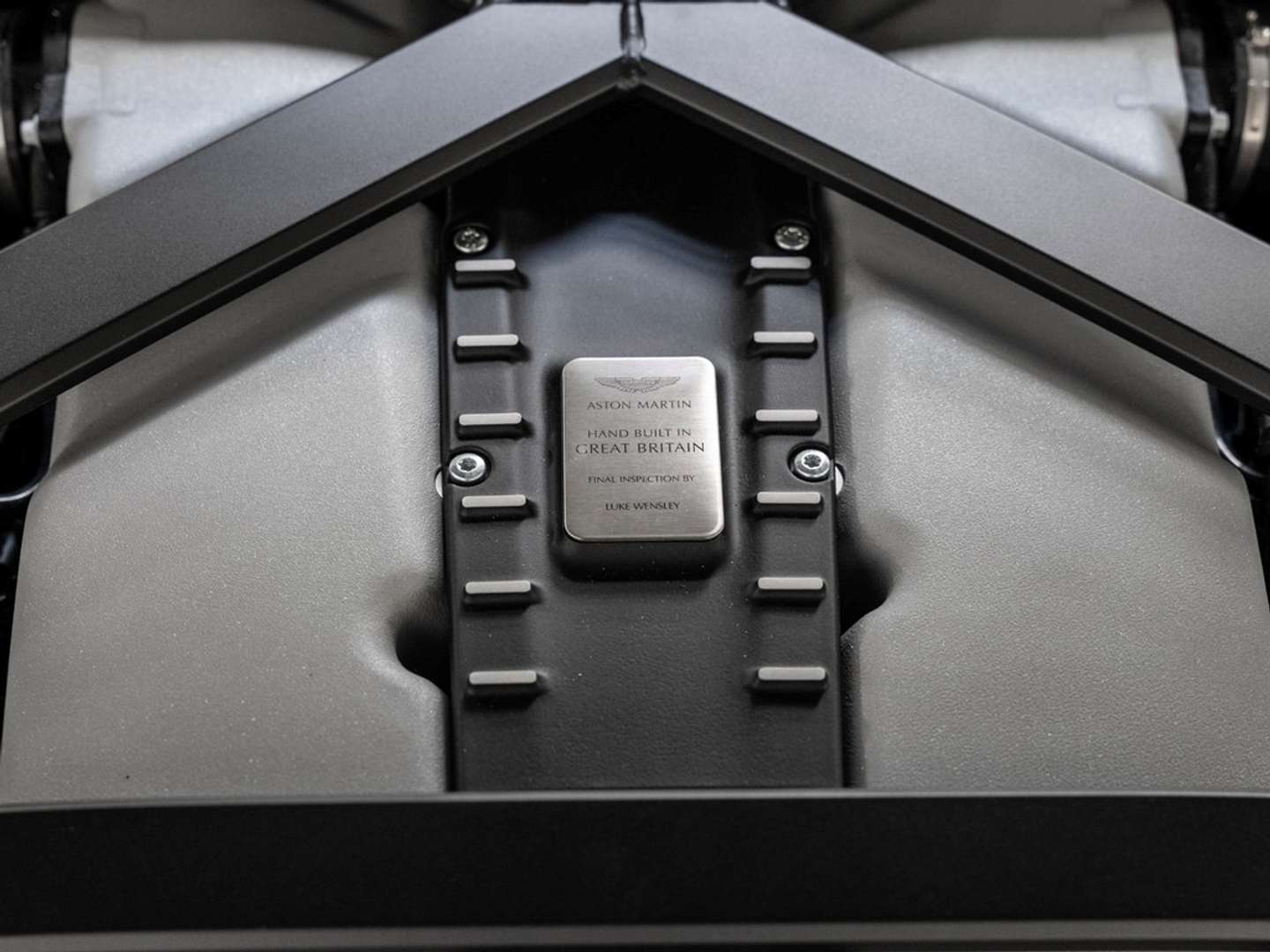 Aston Martin Vantage Roadster Performance - 2024 - Joinsteer - #23