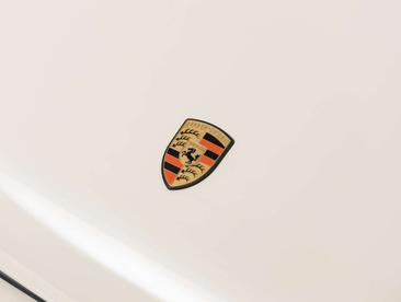 Porsche 964 Coupé — photo 12