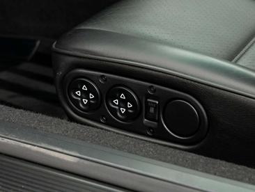 Porsche 964 Carrera 4 Coupe — photo 30