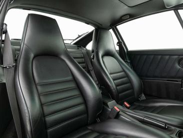 Porsche 964 Carrera 4 Coupe — photo 48