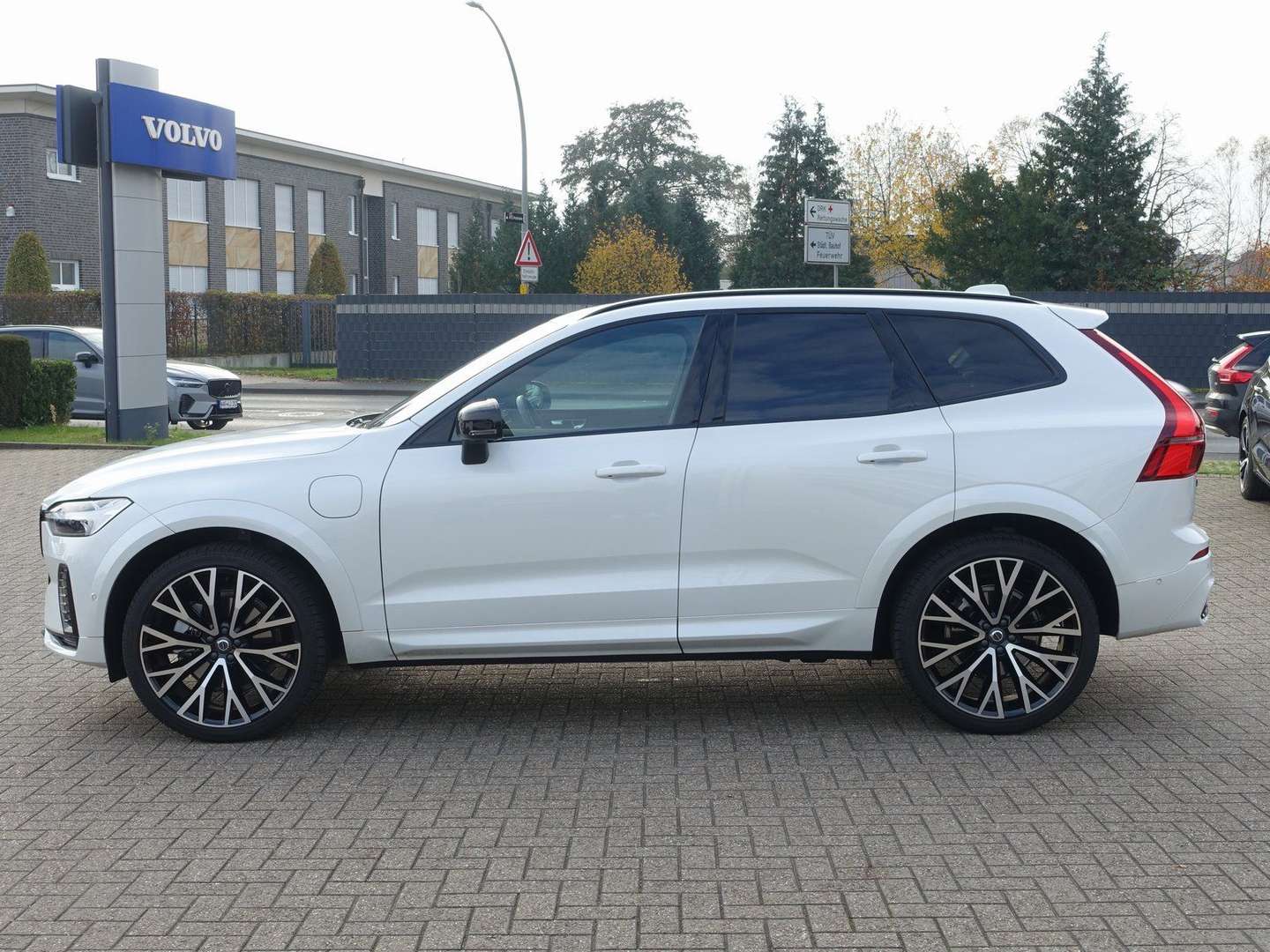 Volvo XC60 T6 PLUS - 2025 - Joinsteer - #5
