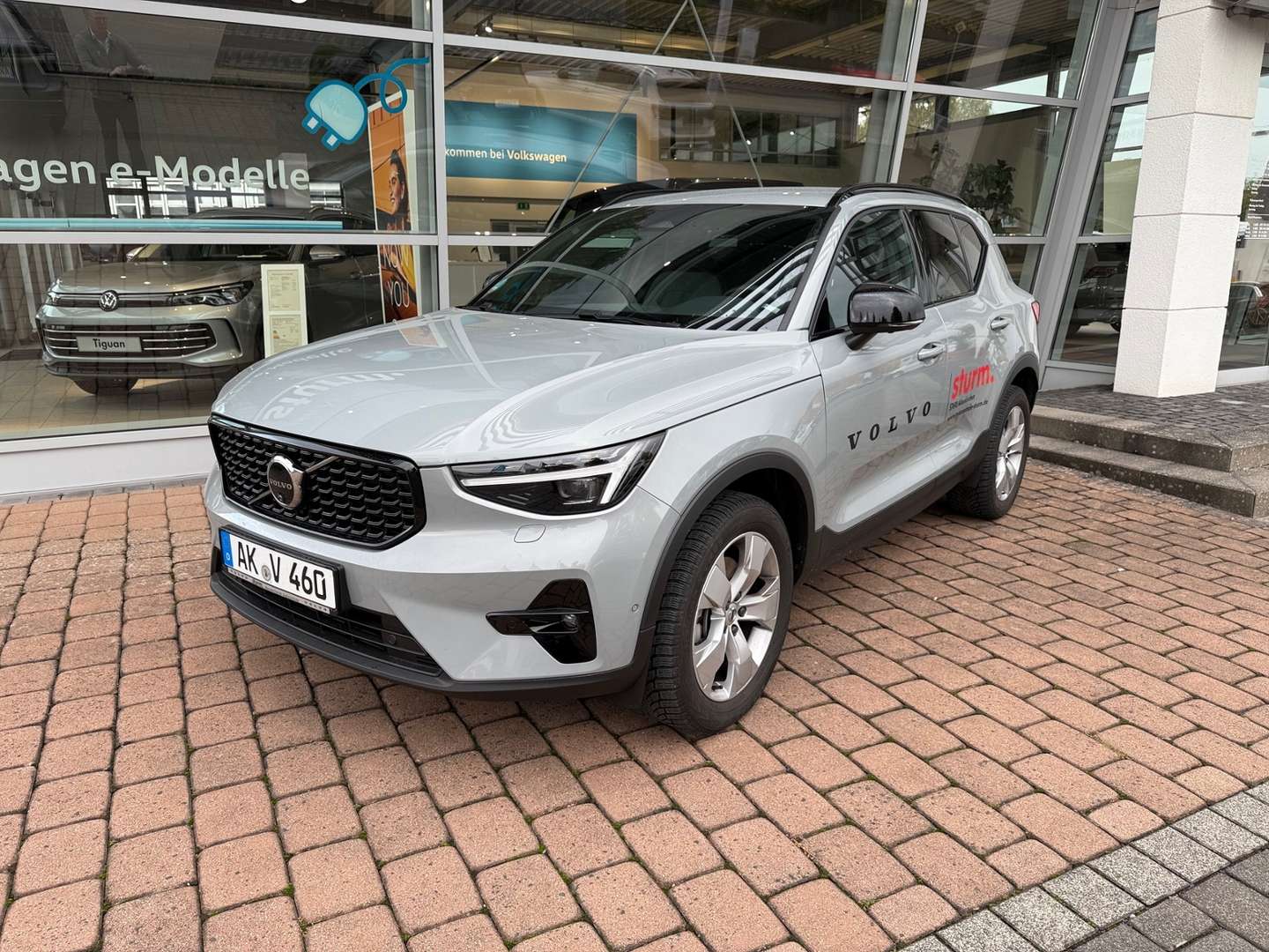 Volvo XC40 Plus - 2025 - Joinsteer - #1