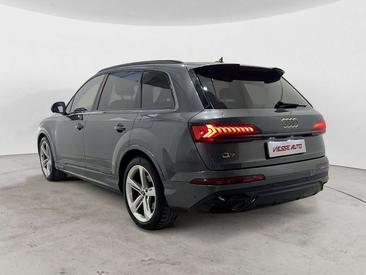 Audi Q7 Sport 55 TFSI E — photo 6