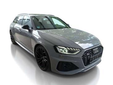 Audi A4 Avant RS4 — photo 2
