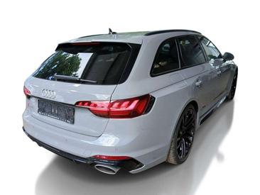 Audi A4 Avant RS4 — photo 3
