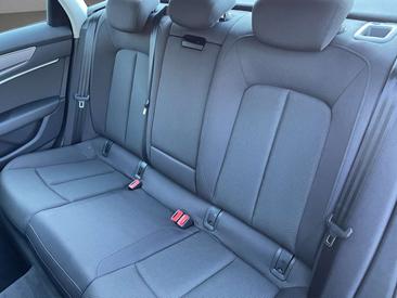 Audi A6 Avant 50 TFSI E — photo 16