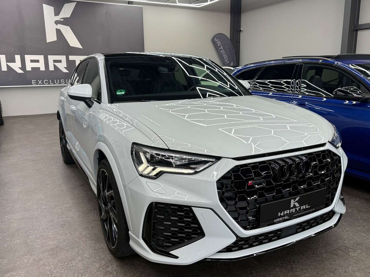 Audi Q3 Blanc RS - 2022 - Joinsteer - #1