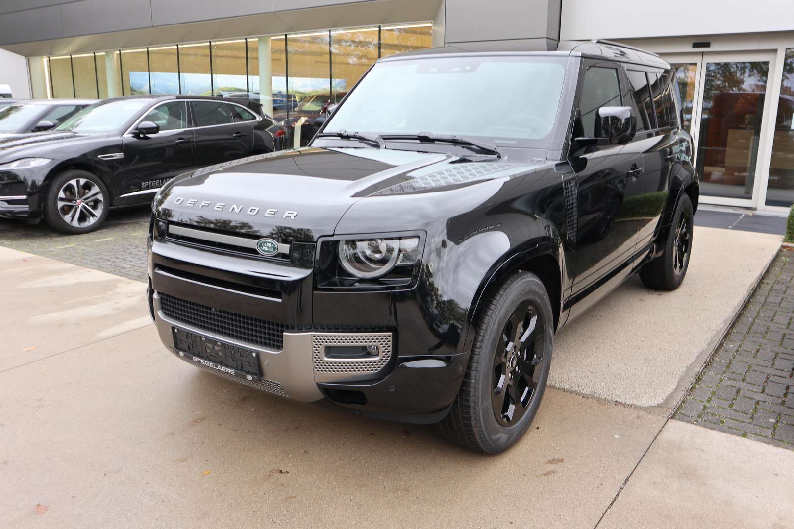 Land Rover Defender X-Dynamic SE - 2025 - Joinsteer - #1