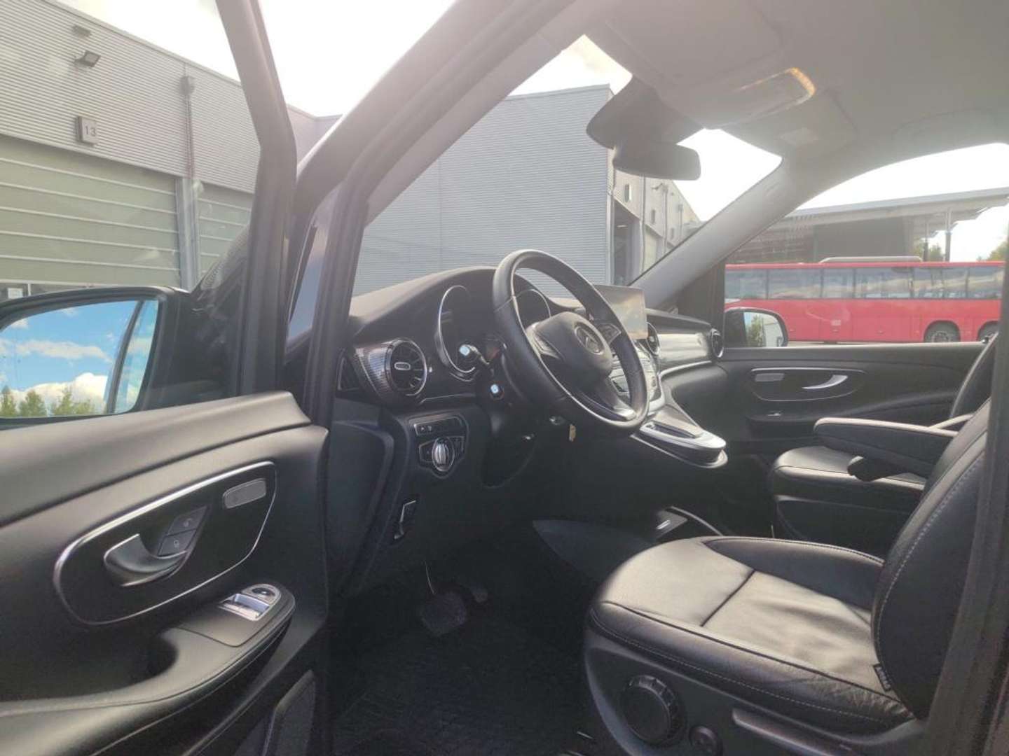 Mercedes EQV 300 Avantgarde - 2021 - Joinsteer - #9