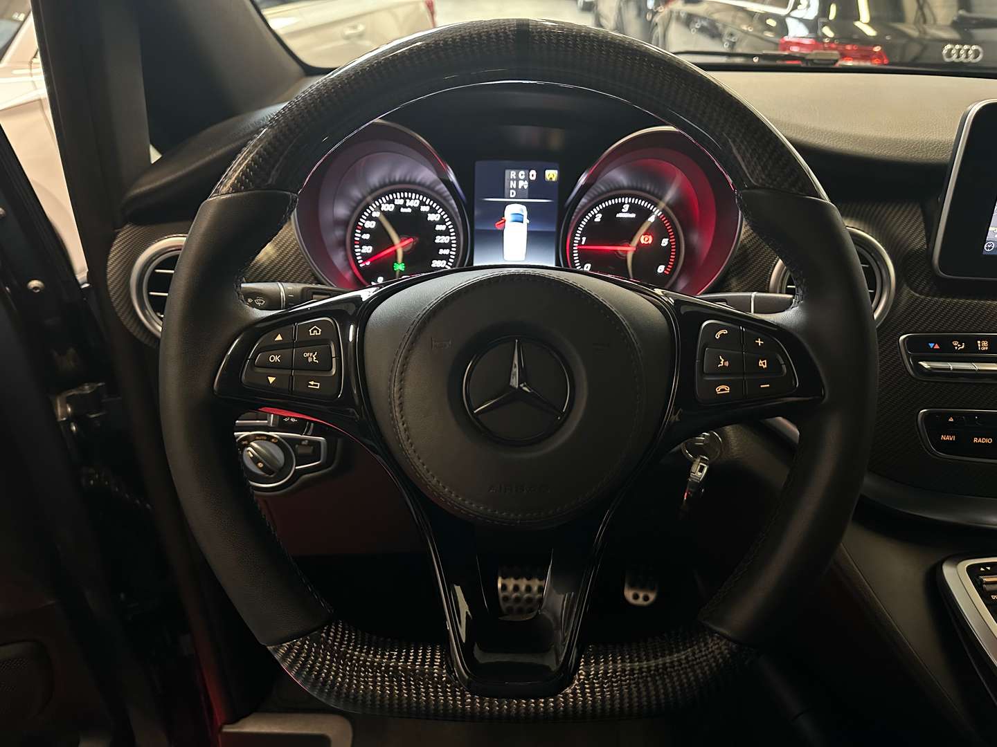 Mercedes V 250 AMG Line - 2019 - Joinsteer - #19