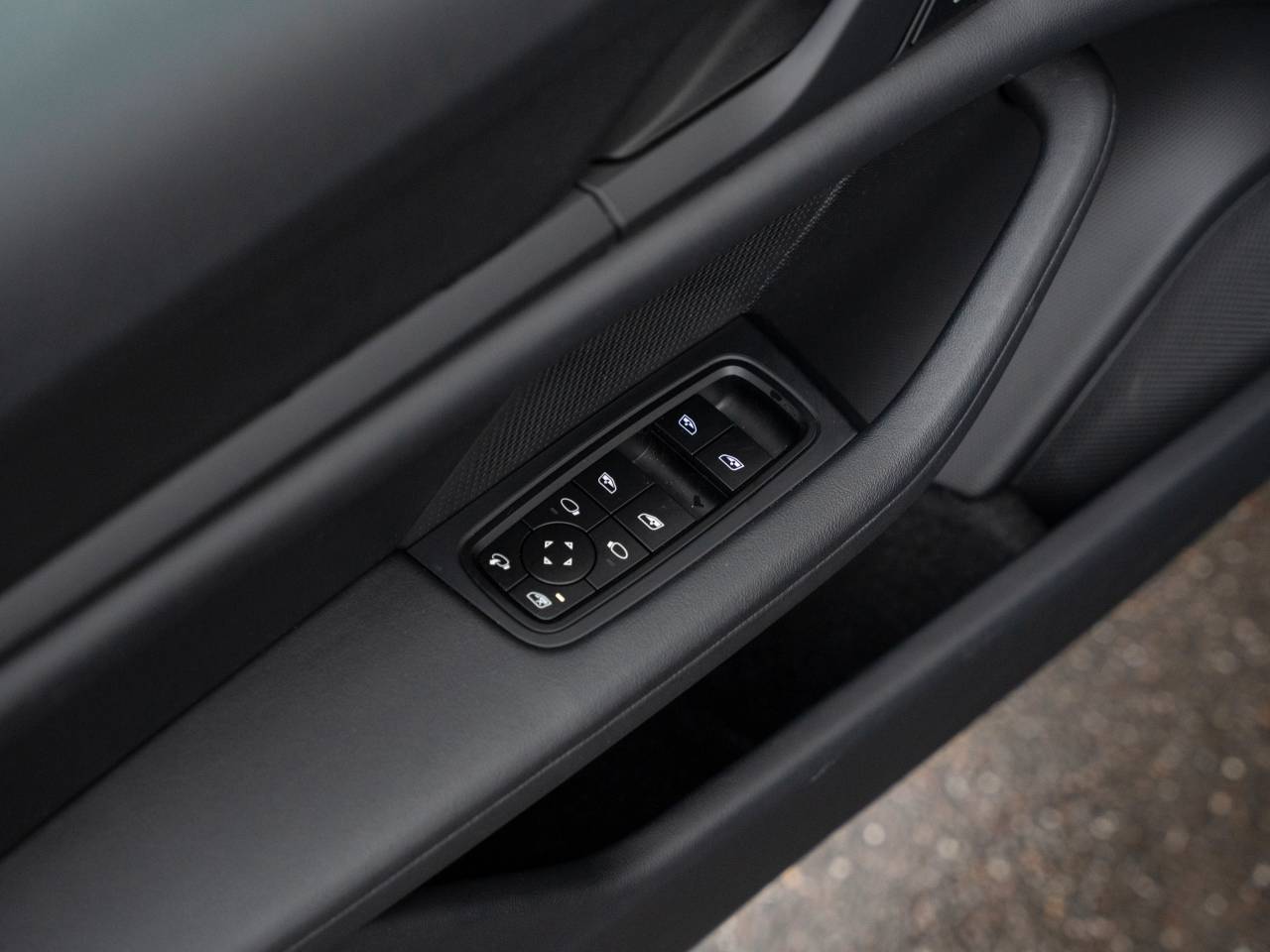 Porsche Taycan 4 Cross Turismo - 2024 - Joinsteer - #30