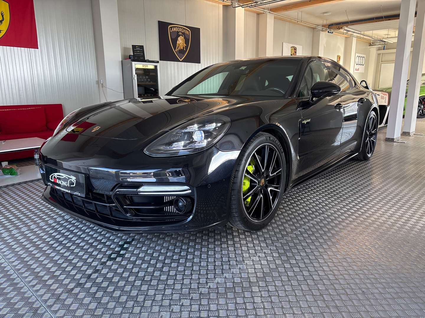 Porsche Panamera II 4 E-Hybrid - 2019 - Joinsteer - #1