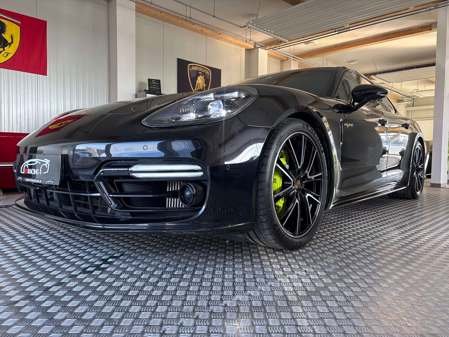 Porsche Panamera II 4 E-Hybrid - 2019 - Joinsteer - #2