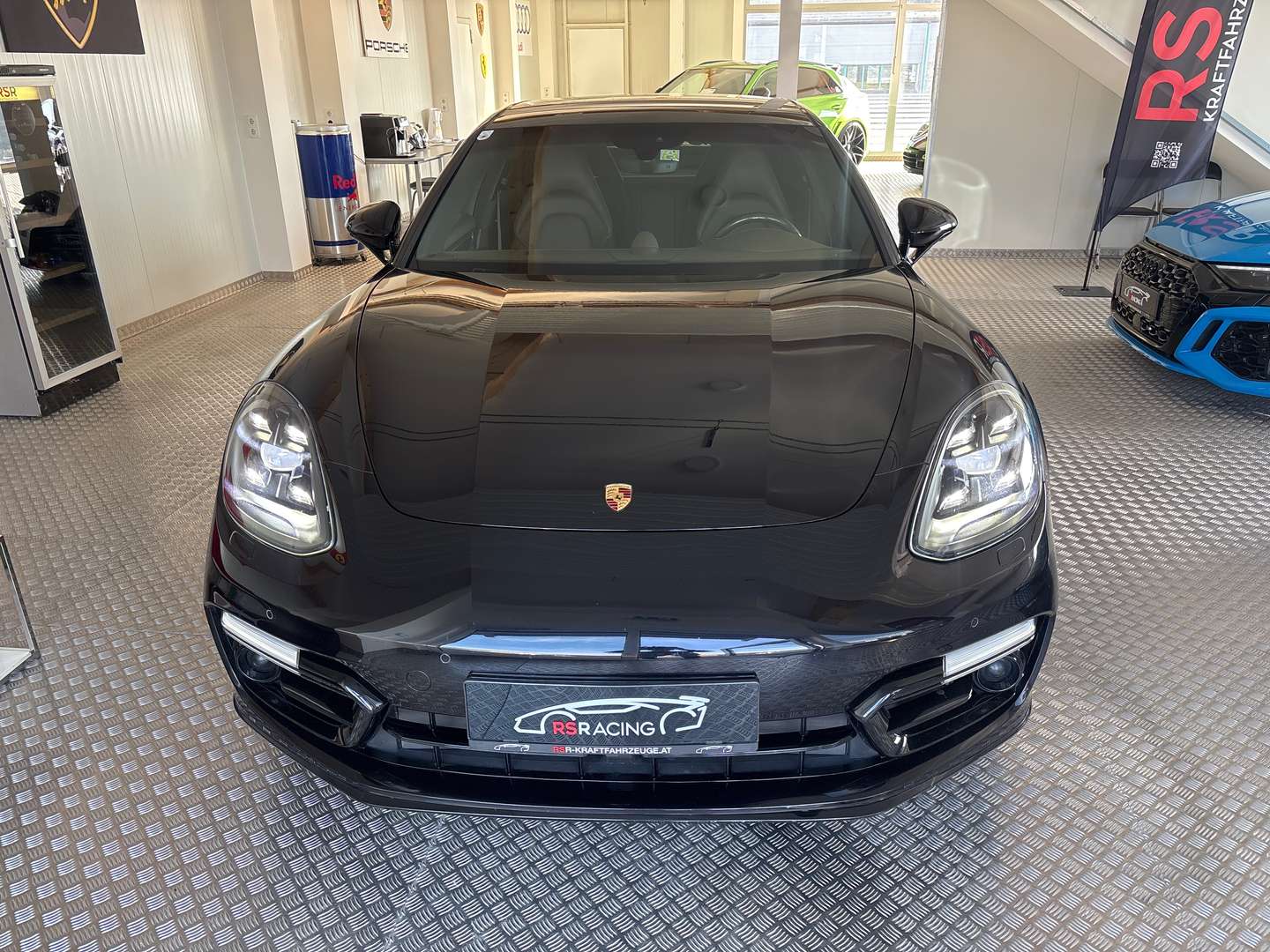 Porsche Panamera II 4 E-Hybrid - 2019 - Joinsteer - #4