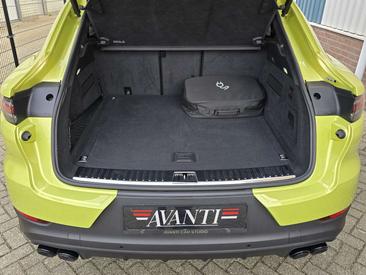 Porsche Cayenne III E-Hybrid Coupé — photo 3