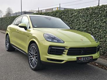 Porsche Cayenne III E-Hybrid Coupé — photo 8