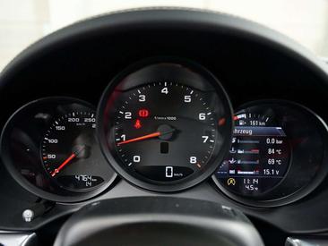 Porsche Boxster Style Edition — photo 22