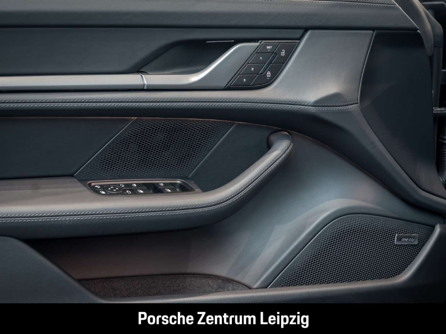 Porsche Taycan Sport Turismo - 2025 - Joinsteer - #18