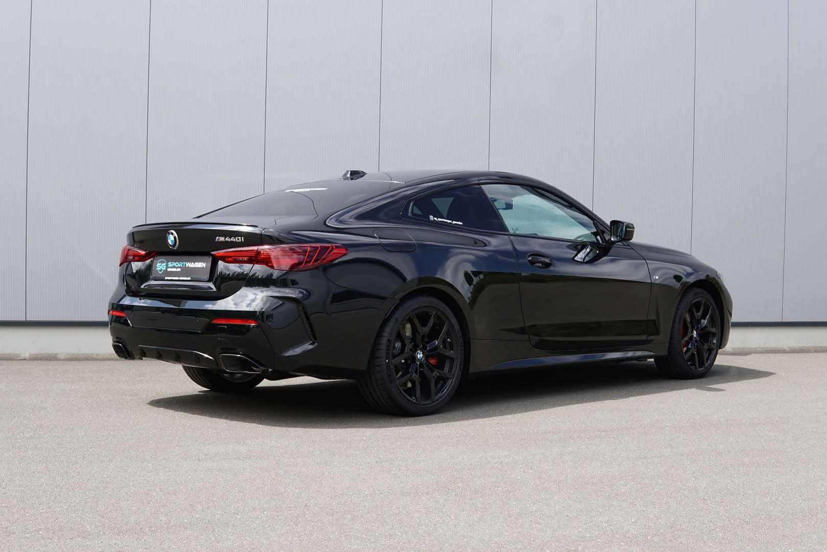 BMW M4 Coupé 40i XDrive - 2025 - Joinsteer - #4