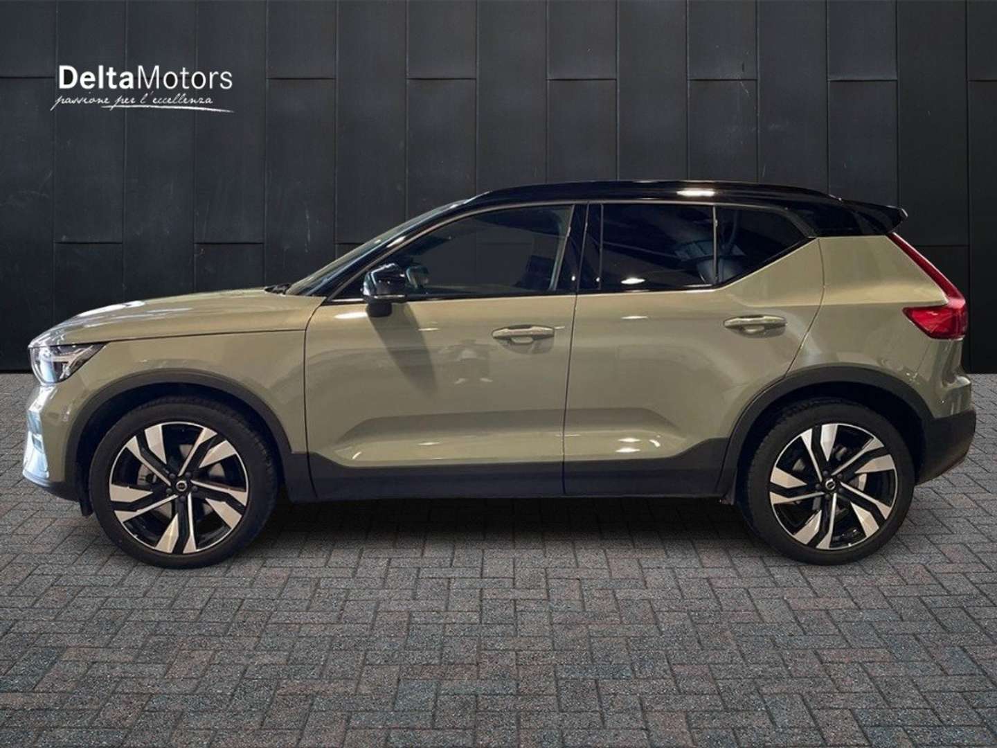 Volvo XC40 B3 Plus - 2024 - Joinsteer - #2
