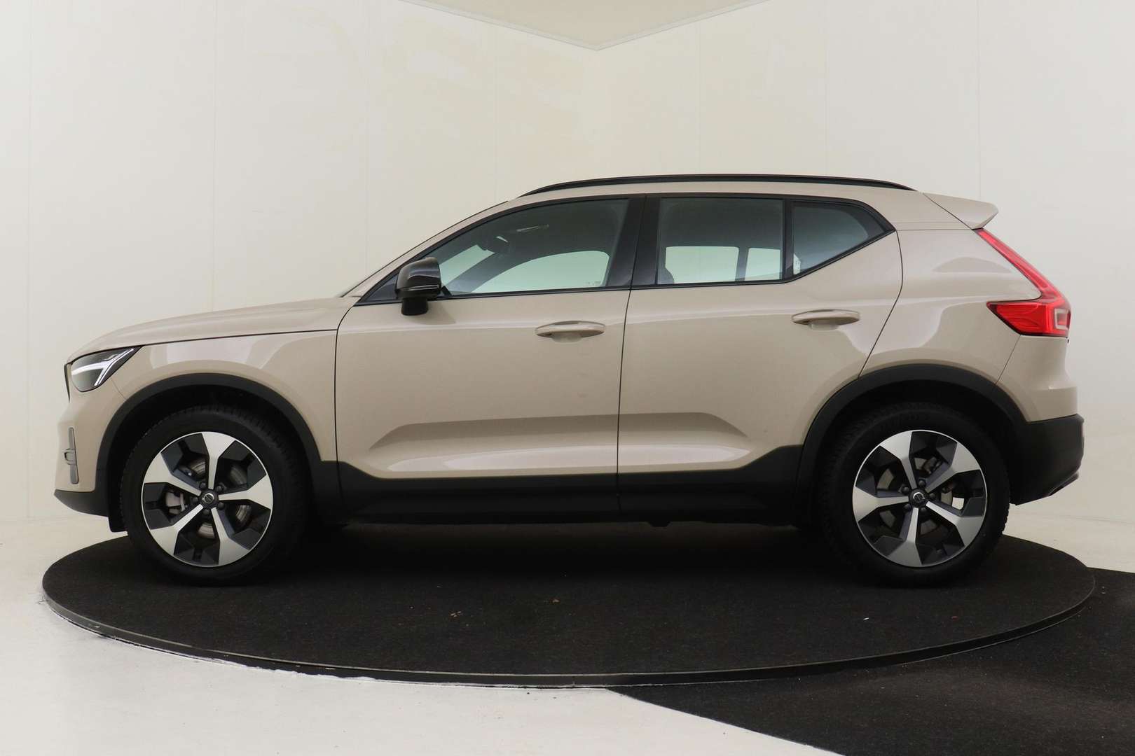 Volvo XC40 B4 Plus - 2025 - Joinsteer - #6