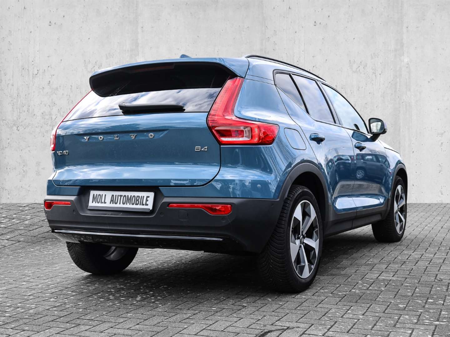 Volvo XC40 B4 Plus - 2023 - Joinsteer - #1