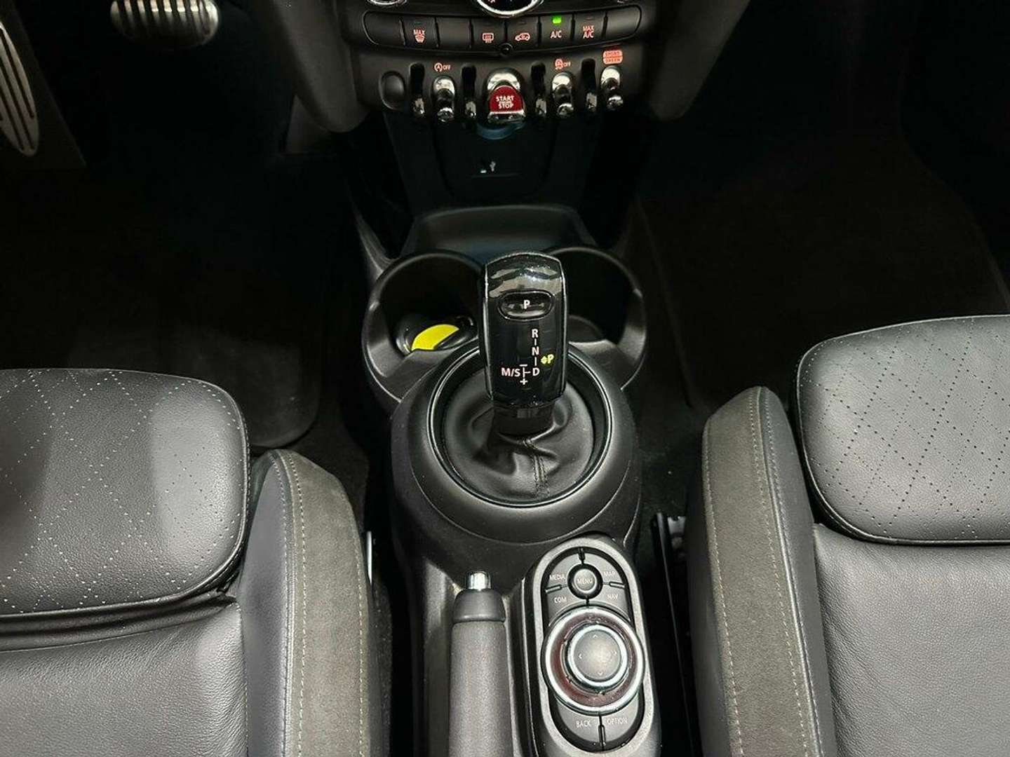 Mini Cabrio John Cooper Works - 2021 - Joinsteer - #10