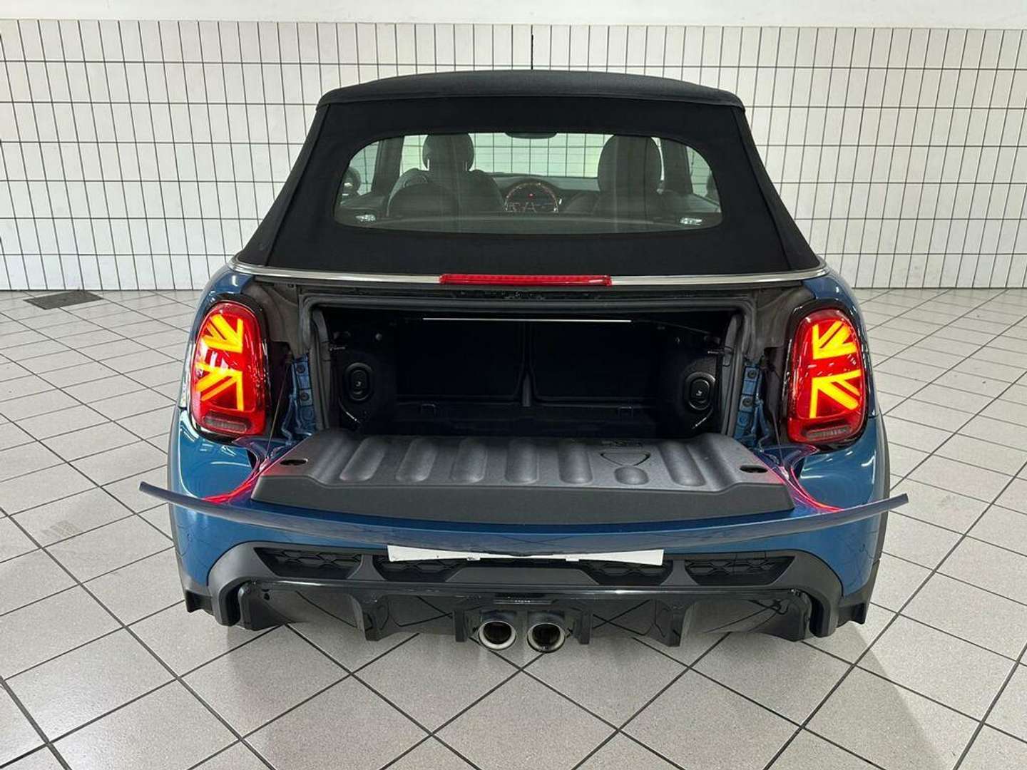 Mini Cabrio John Cooper Works - 2021 - Joinsteer - #22