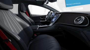 Mercedes EQE 500 — photo 10