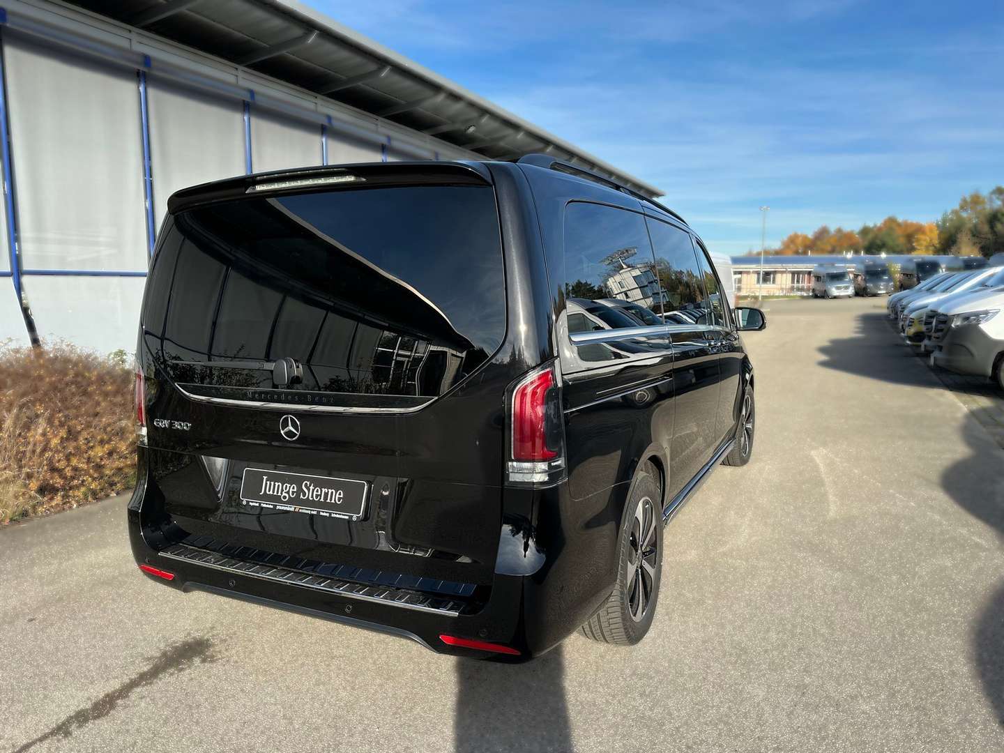 Mercedes EQV 300 Avantgarde - 2024 - Joinsteer - #2