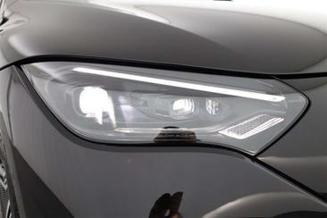 Mercedes EQE 350 AMG Line — photo 8