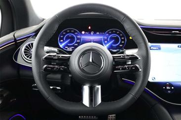 Mercedes EQS 450+ AMG Line — photo 18