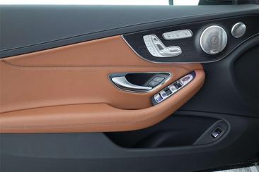 Mercedes Classe C Cabriolet 43 AMG Line — photo 14