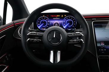 Mercedes EQE 350 AMG Line — photo 15