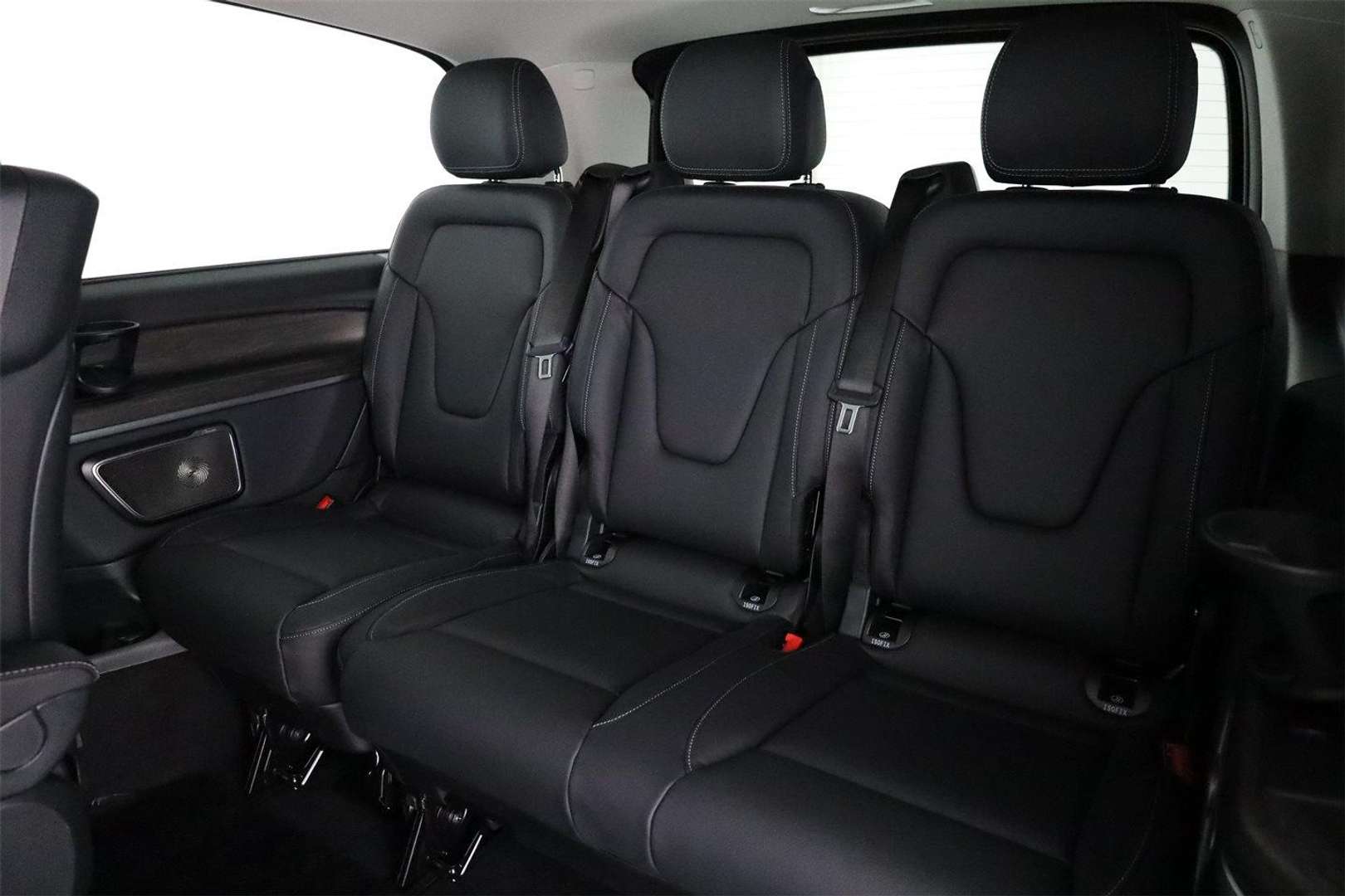 Mercedes V 300 300 Avantgarde - 2025 - Joinsteer - #18