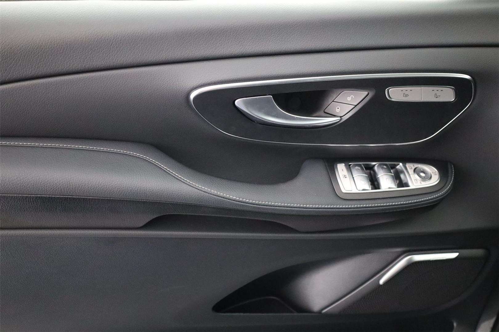 Mercedes EQV 300 Burmester - 2023 - Joinsteer - #12