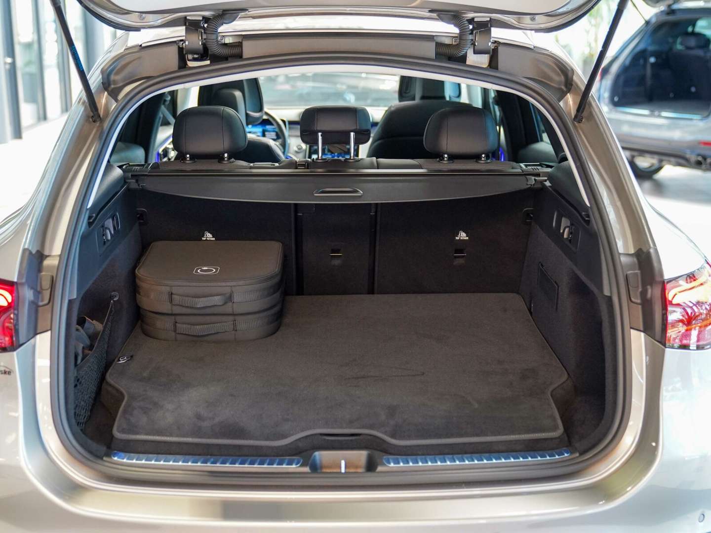 Mercedes GLC 300 Premium+ - 2024 - Joinsteer - #3