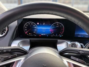 Mercedes GLB 180 — photo 12