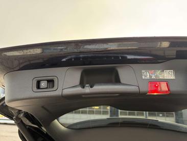 Mercedes GLB 180 — photo 20