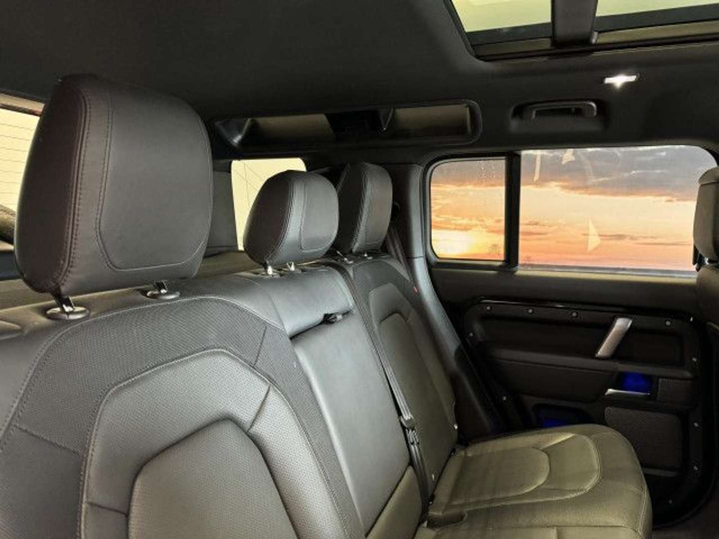 Land Rover Defender 110 X-Dynamic SE D250 - 2023 - Joinsteer - #6