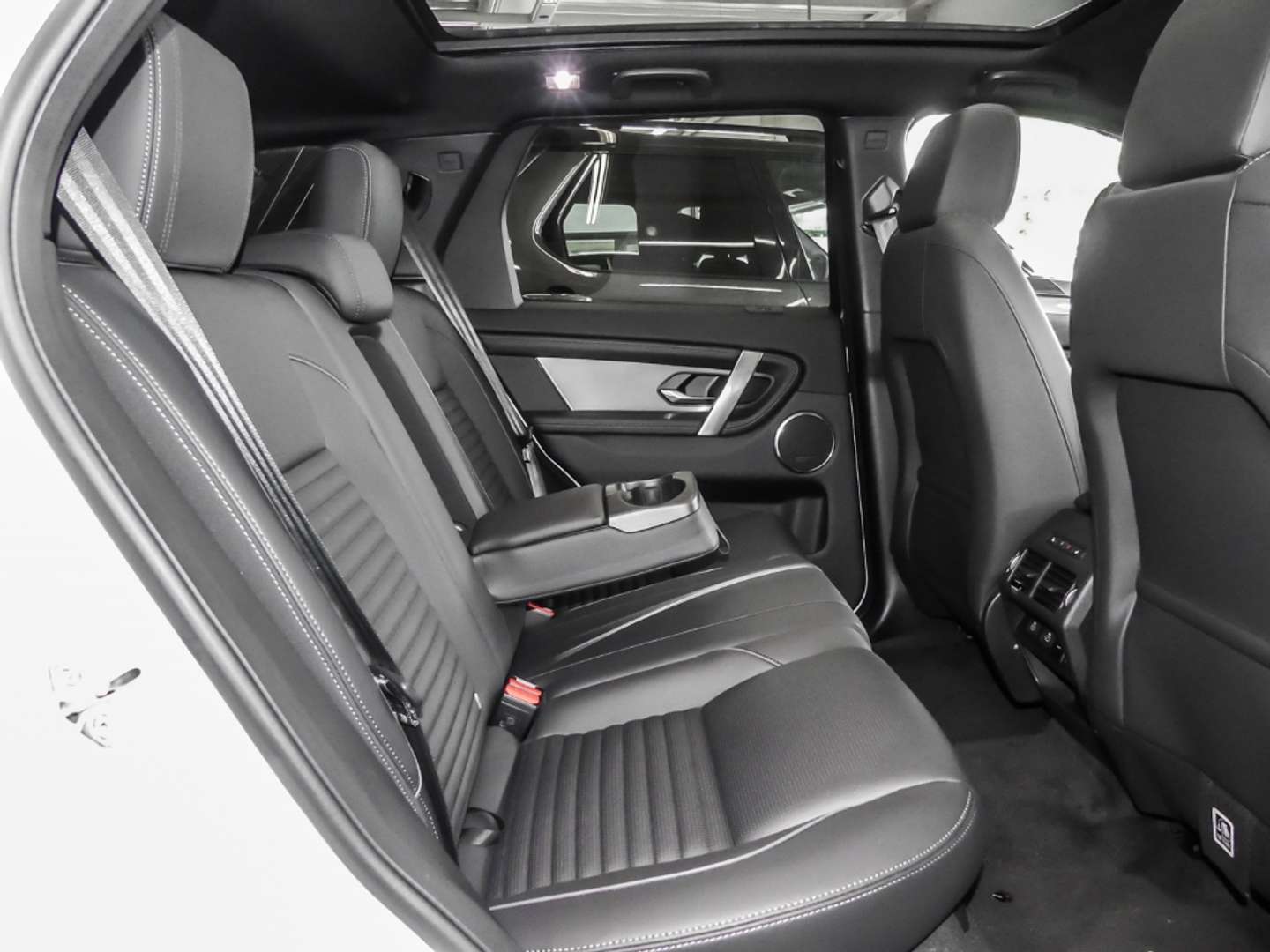 Land Rover Discovery Sport P250 Dynamic SE - 2024 - Joinsteer - #4