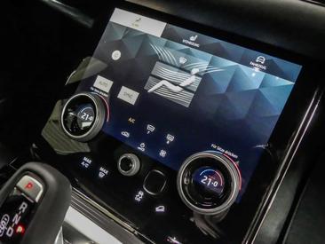 Land Rover Range Rover Evoque D200 R-Dynamic SE — photo 11