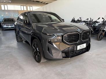 BMW XM 4.4 E — photo 3