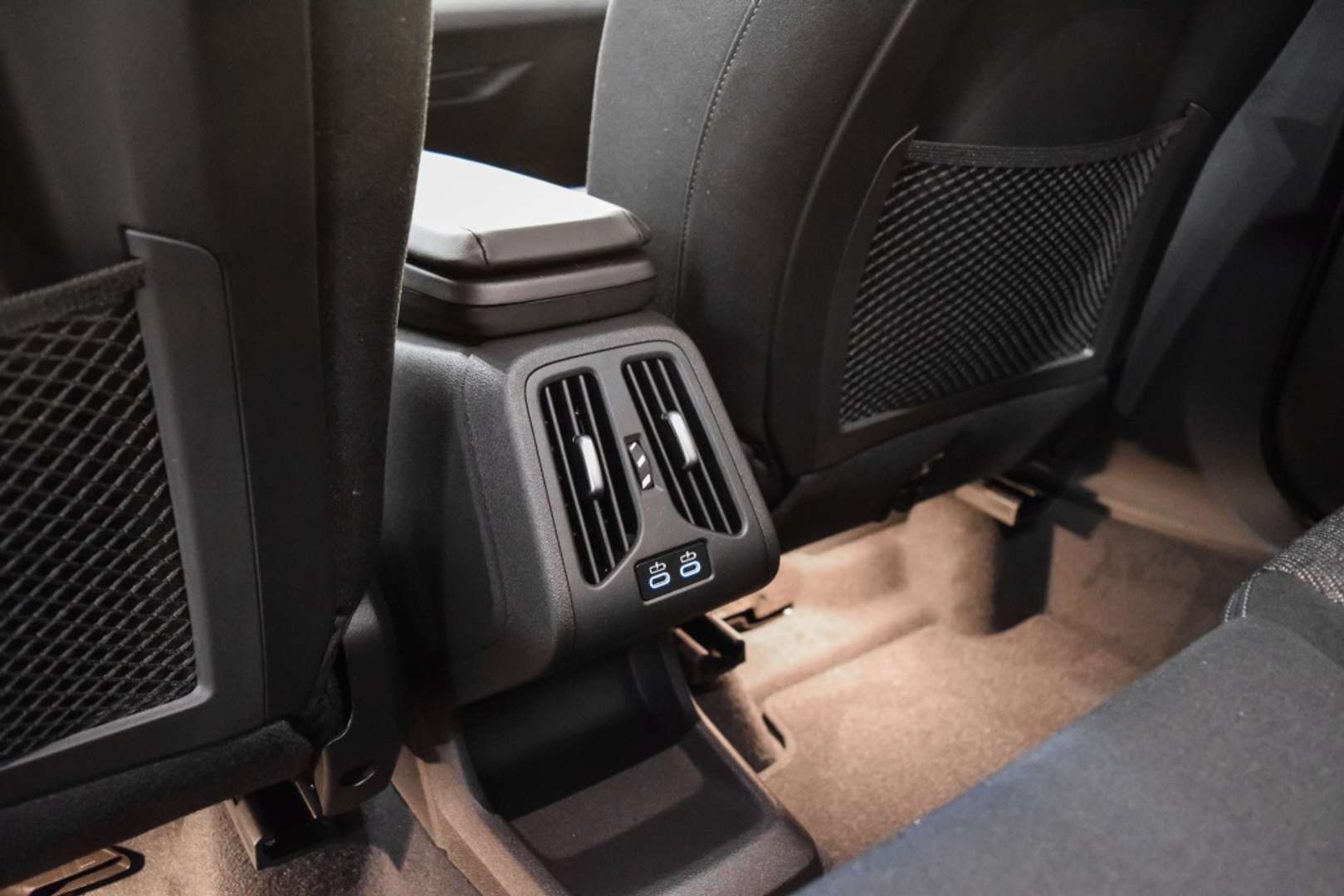 BMW X1 SDrive 18d - 2025 - Joinsteer - #19