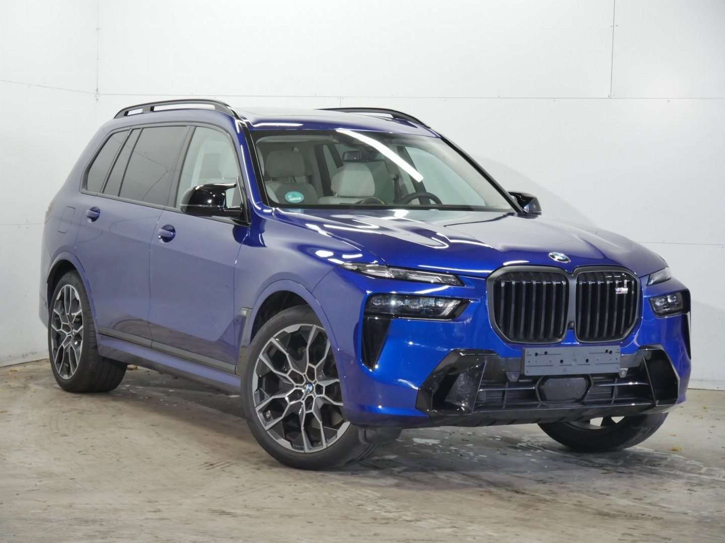 BMW X7 Individual M 60i XDrive - 2025 - Joinsteer - #2